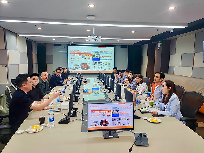 WISDOM回访Thanachart保险公司，深化合作谋求新篇章